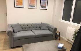 Appartement T2 Spacieux Et Equipe