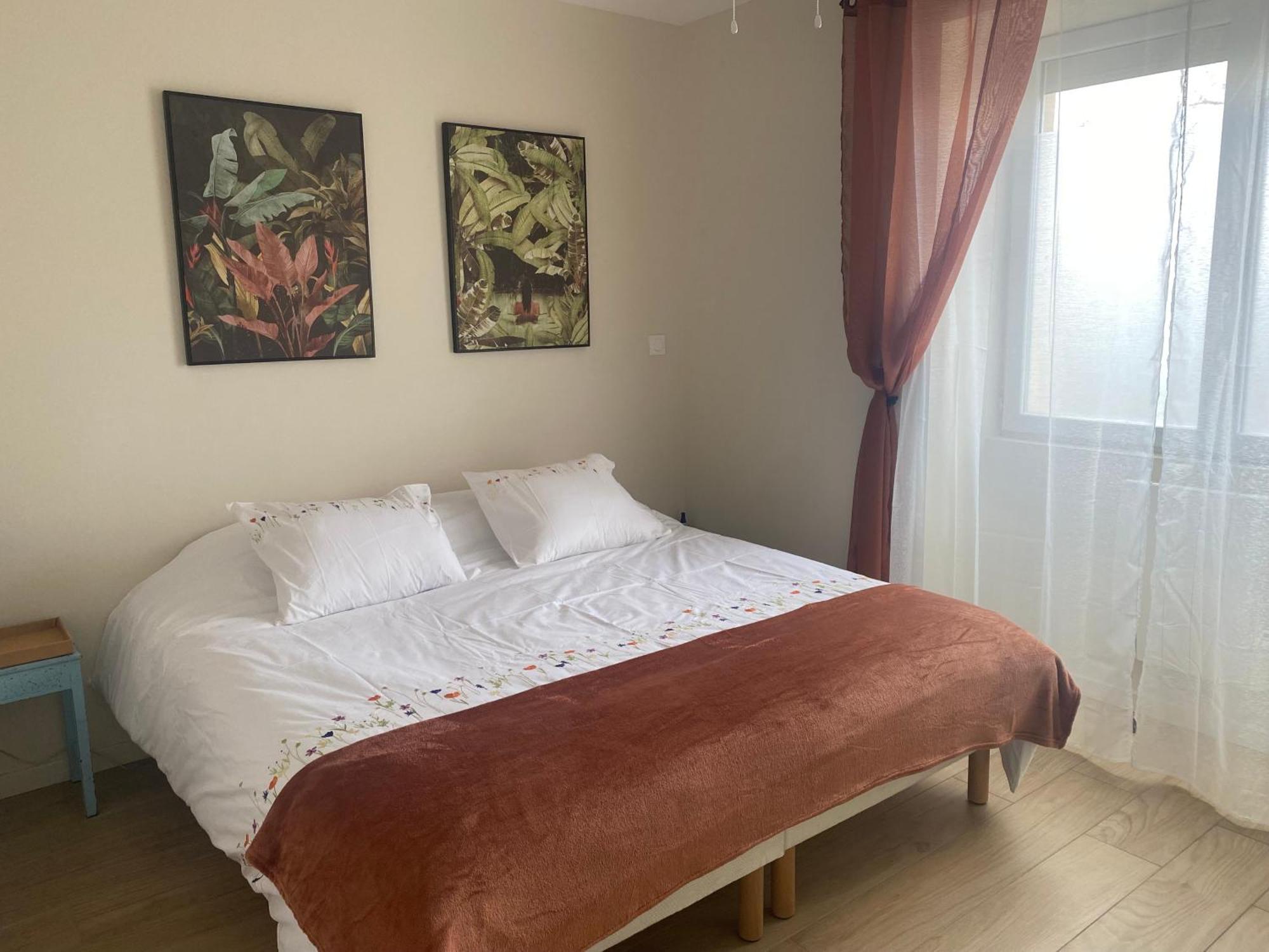Appartement T2 Spacieux Et Equipe Mions Extérieur photo