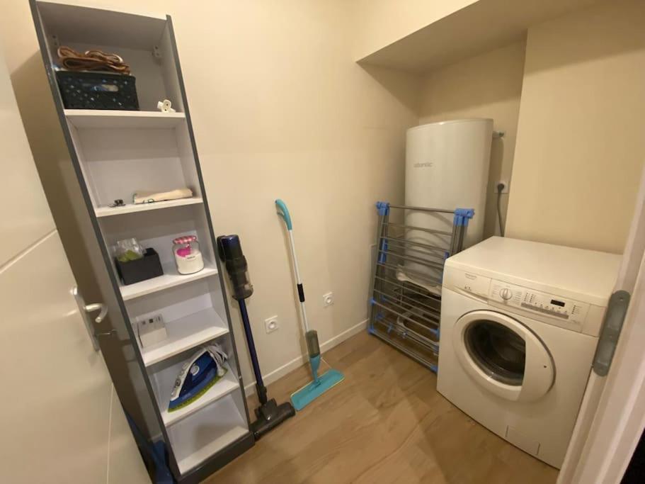 Appartement T2 Spacieux Et Equipe Mions Extérieur photo