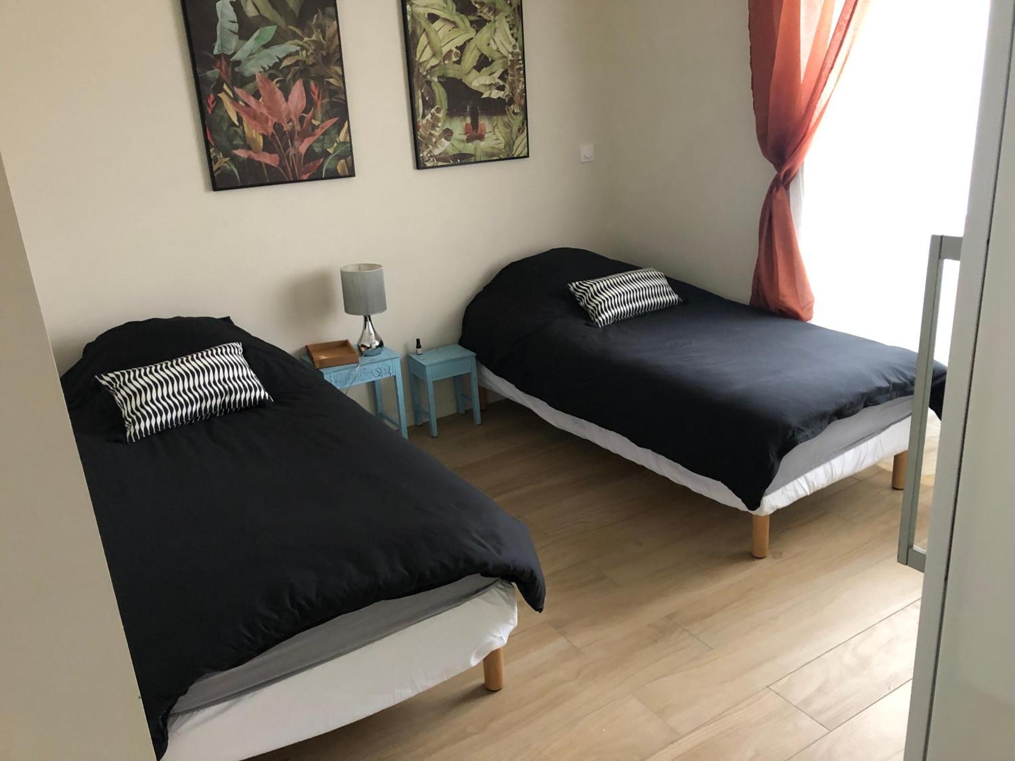 Appartement T2 Spacieux Et Equipe Mions Extérieur photo